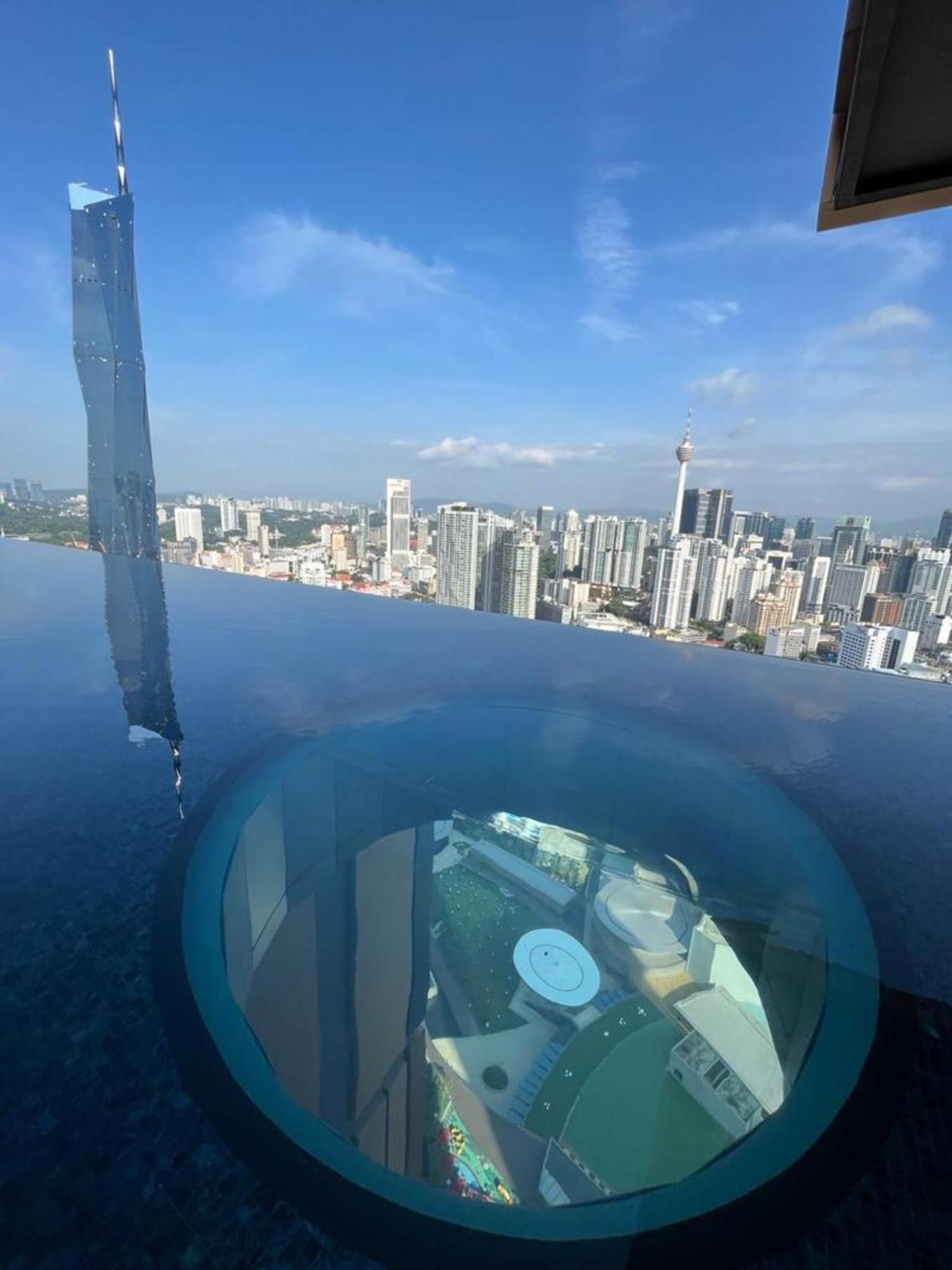 Appartamento Lotus Infinity Pool At Lucentia Kuala Lumpur Esterno foto